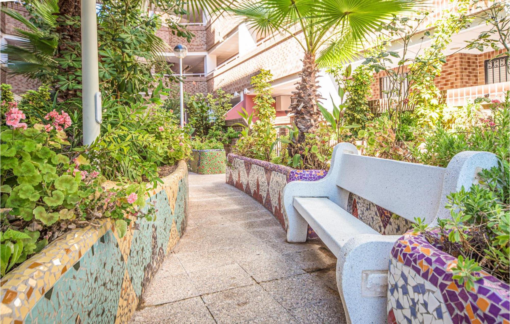 2 Bedroom Lovely Apartment In Oropesa Del Mar Eksteriør billede